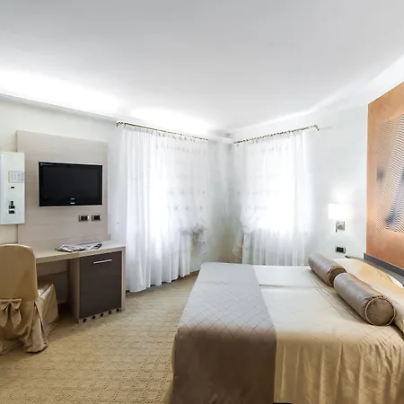 Trettenero Hotel 4*