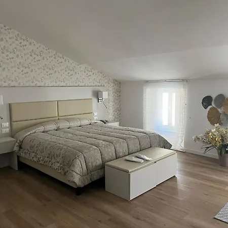 Trettenero Hotel 4*